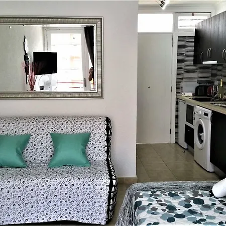 Playa De Americas Ocean Views Apartment *